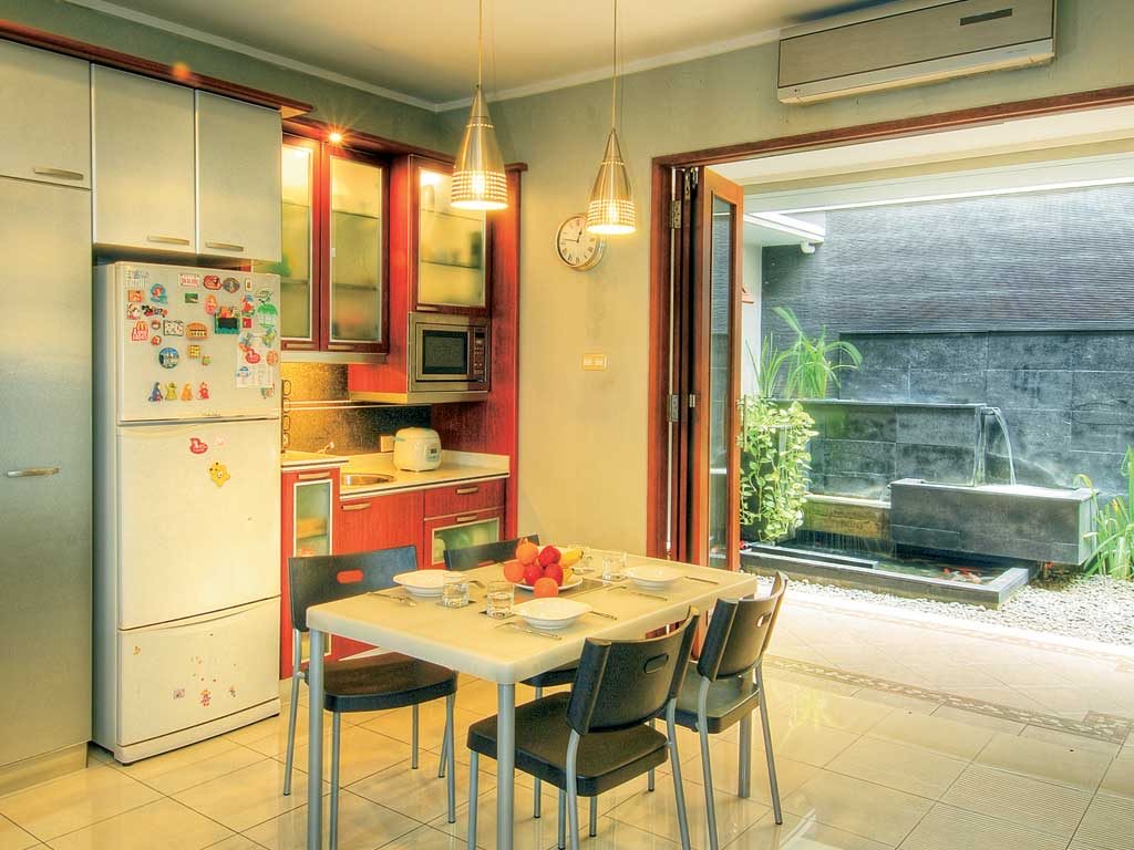 Desain Dapur Kecil Terbuka