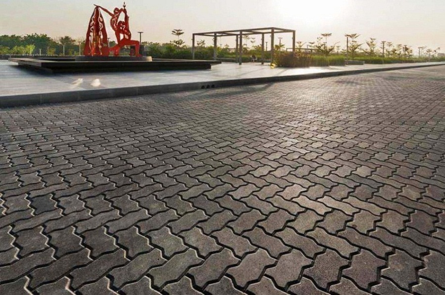 Model Paving Cacing