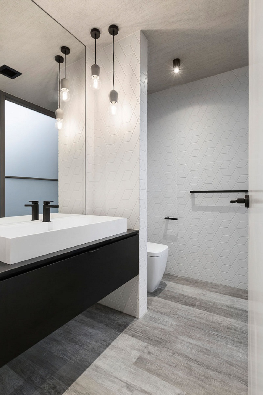 Model Plafon Minimalis Kamar Mandi