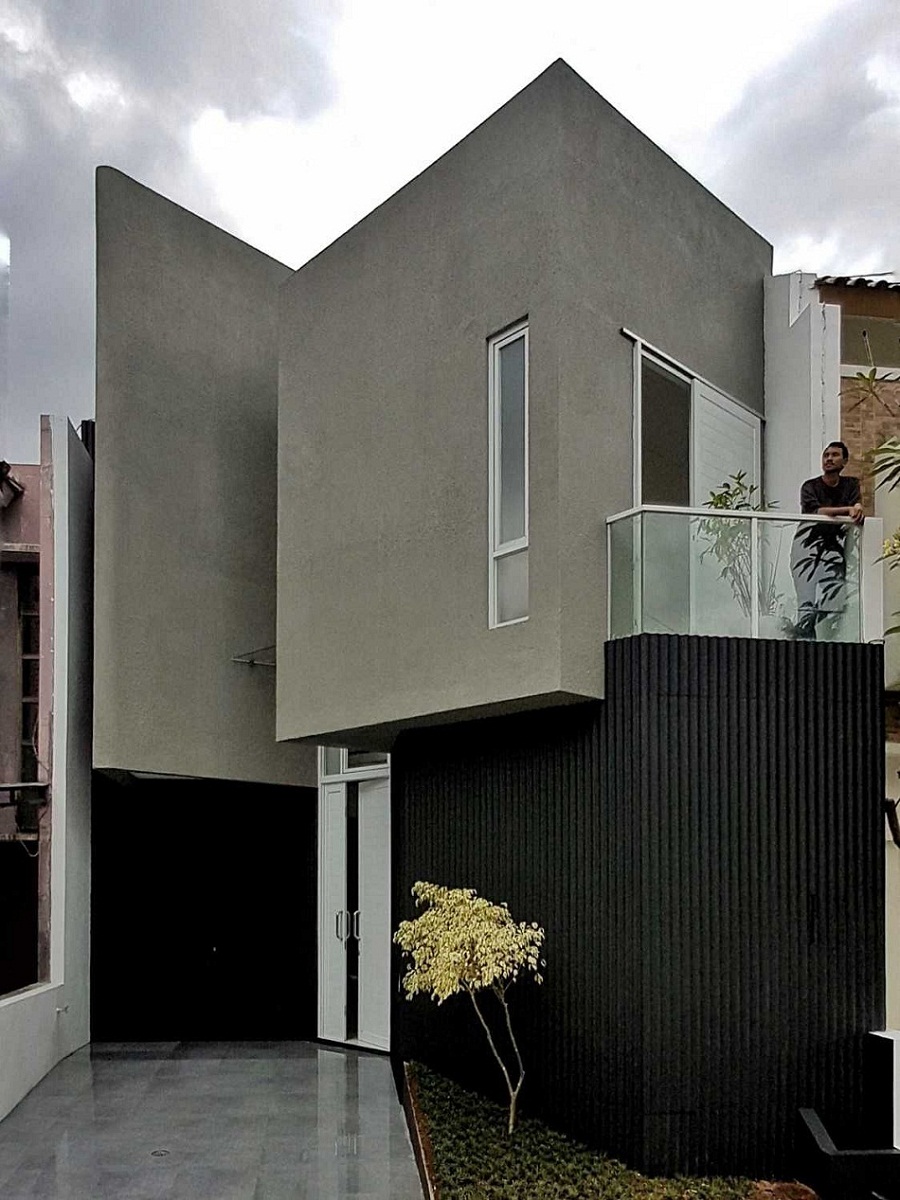 Rumah Minimalis 2 Lantai Asimetris