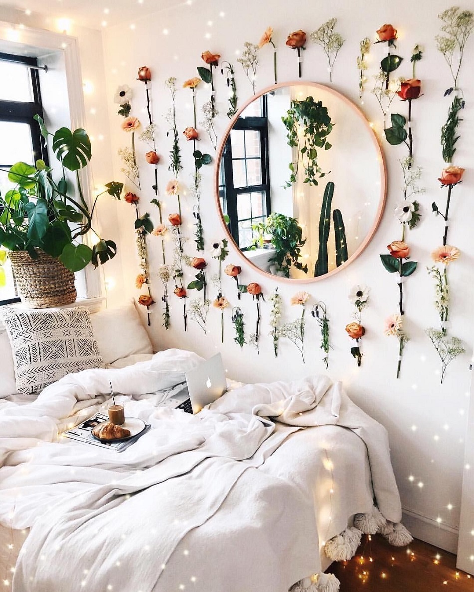 Hiasan dinding flower wall