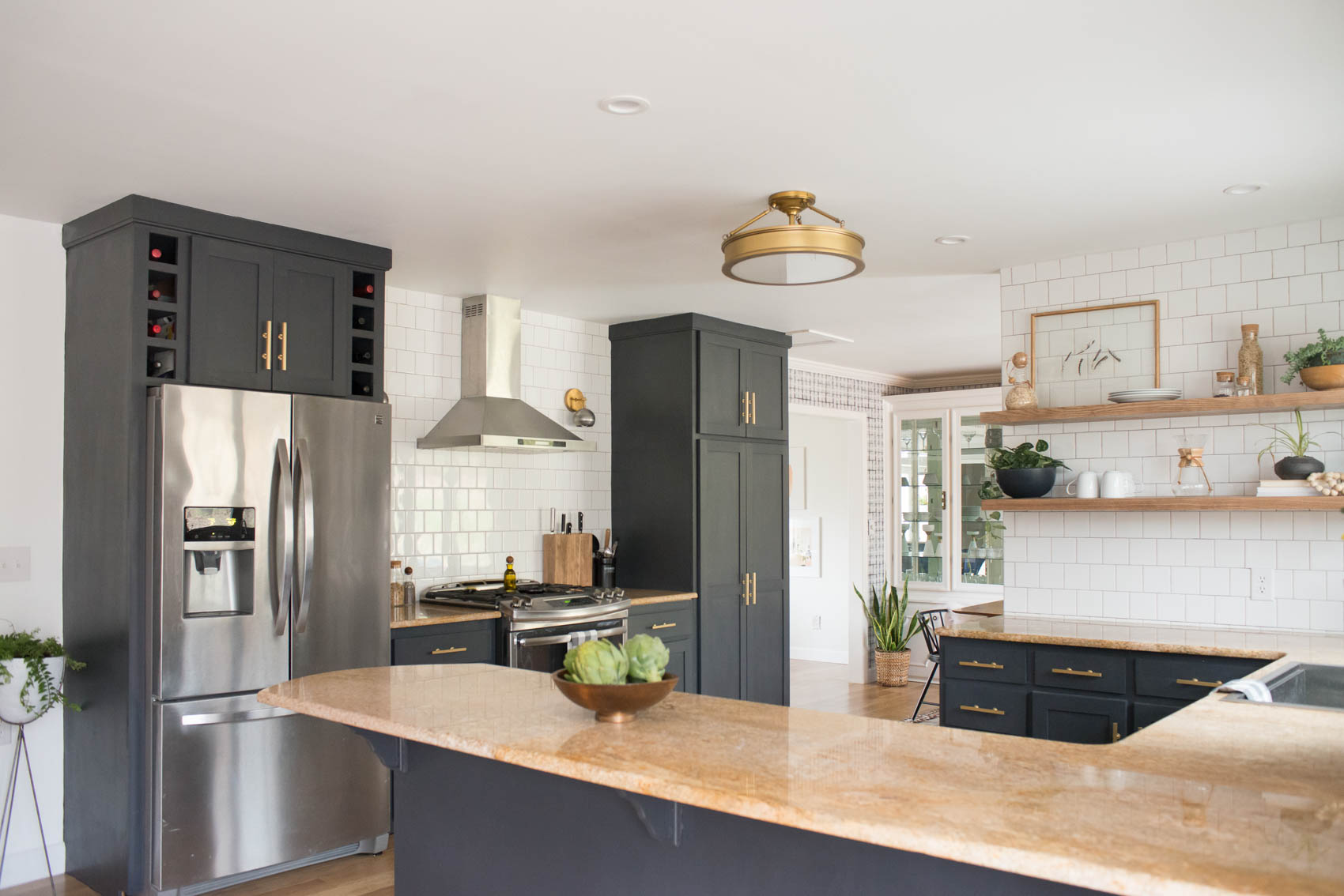 Lemari Dapur Aluminium Warna Abu Tua