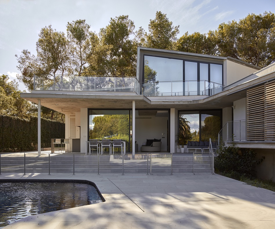 Desain Fasad Rumah Modern Minimalis