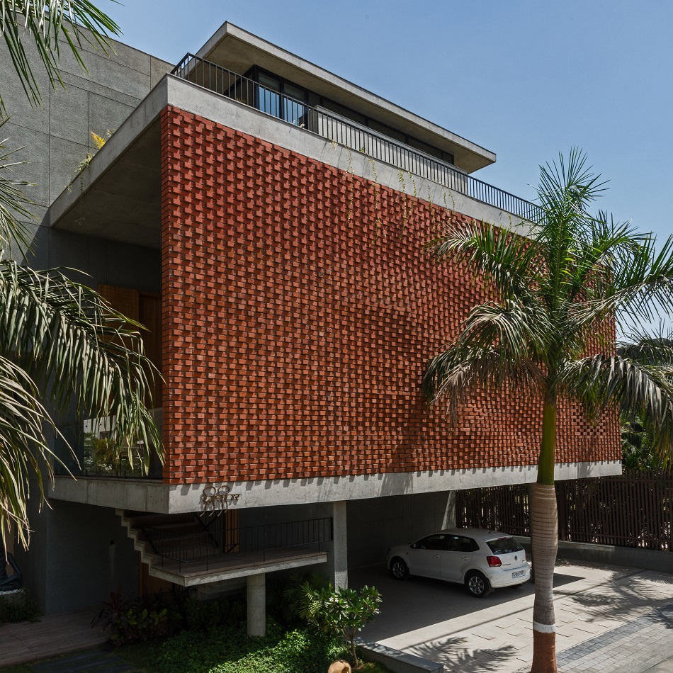 Desain Fasad Rumah Tropis