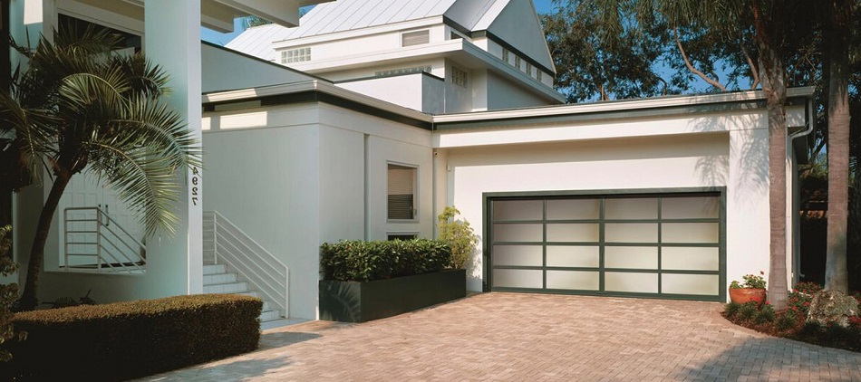 Desain Garasi Mobil Outdoor