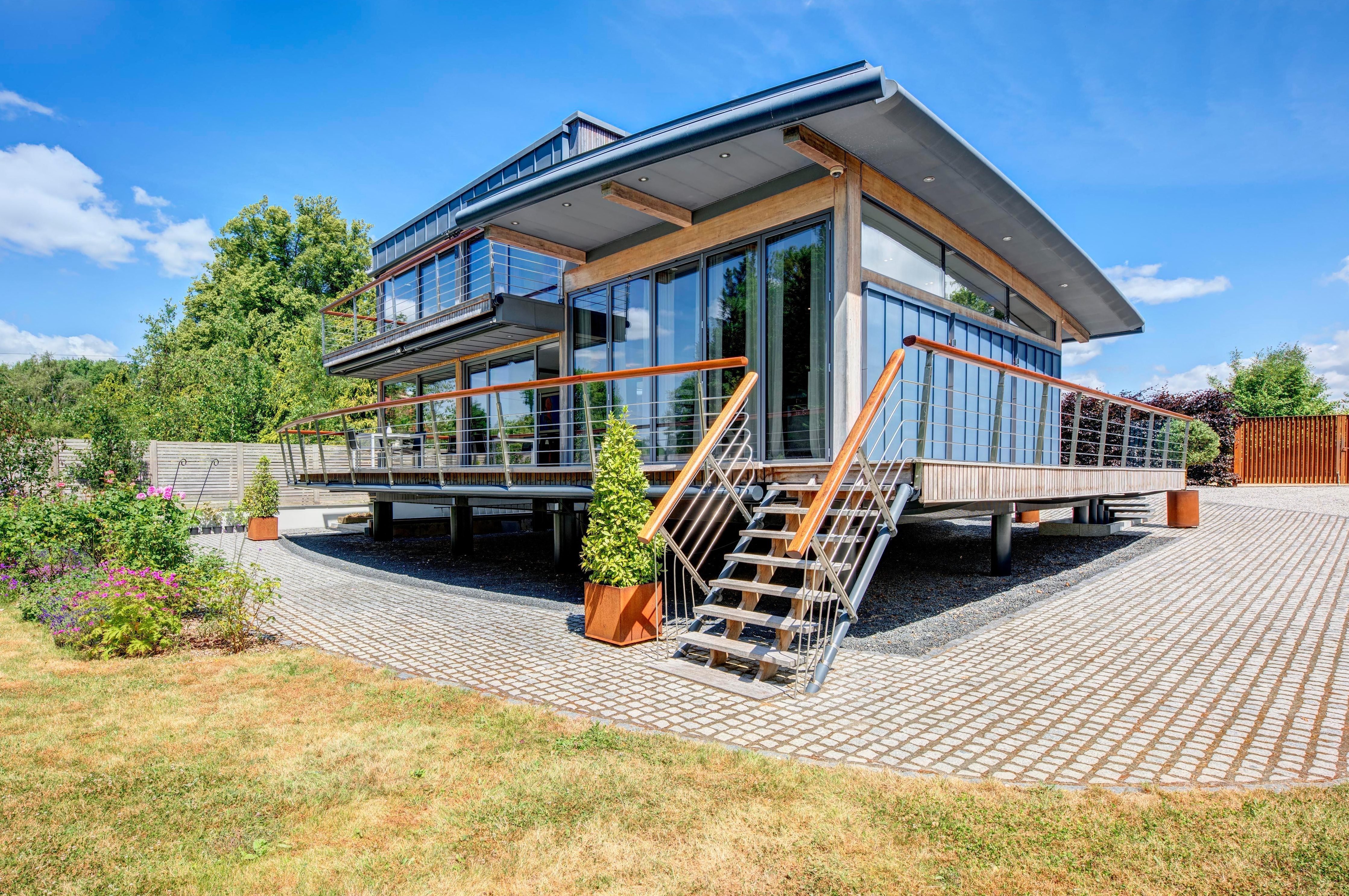 Desain Rumah Panggung Modern Kekinian