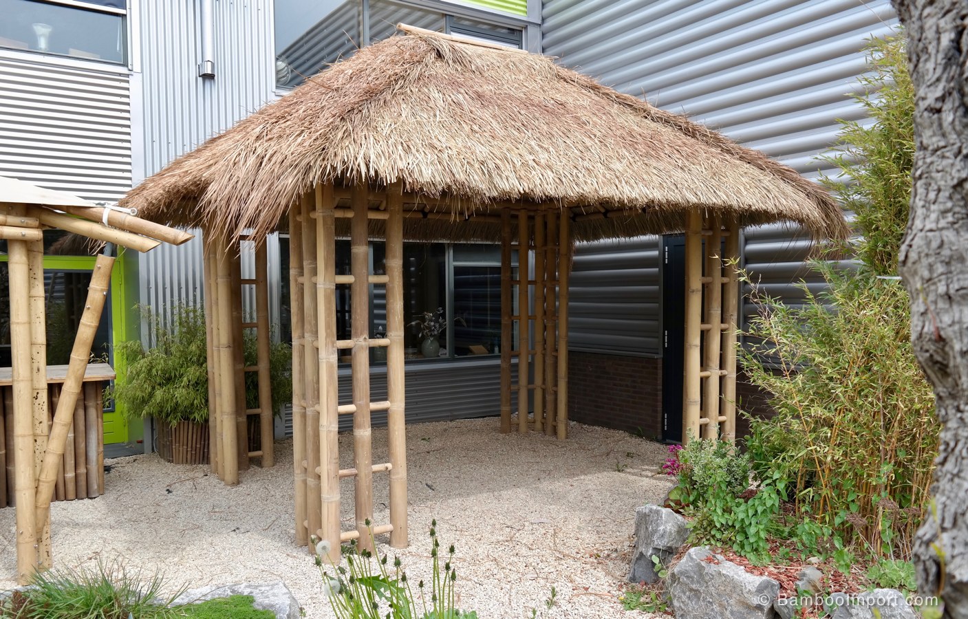 Gazebo Bambu Harga