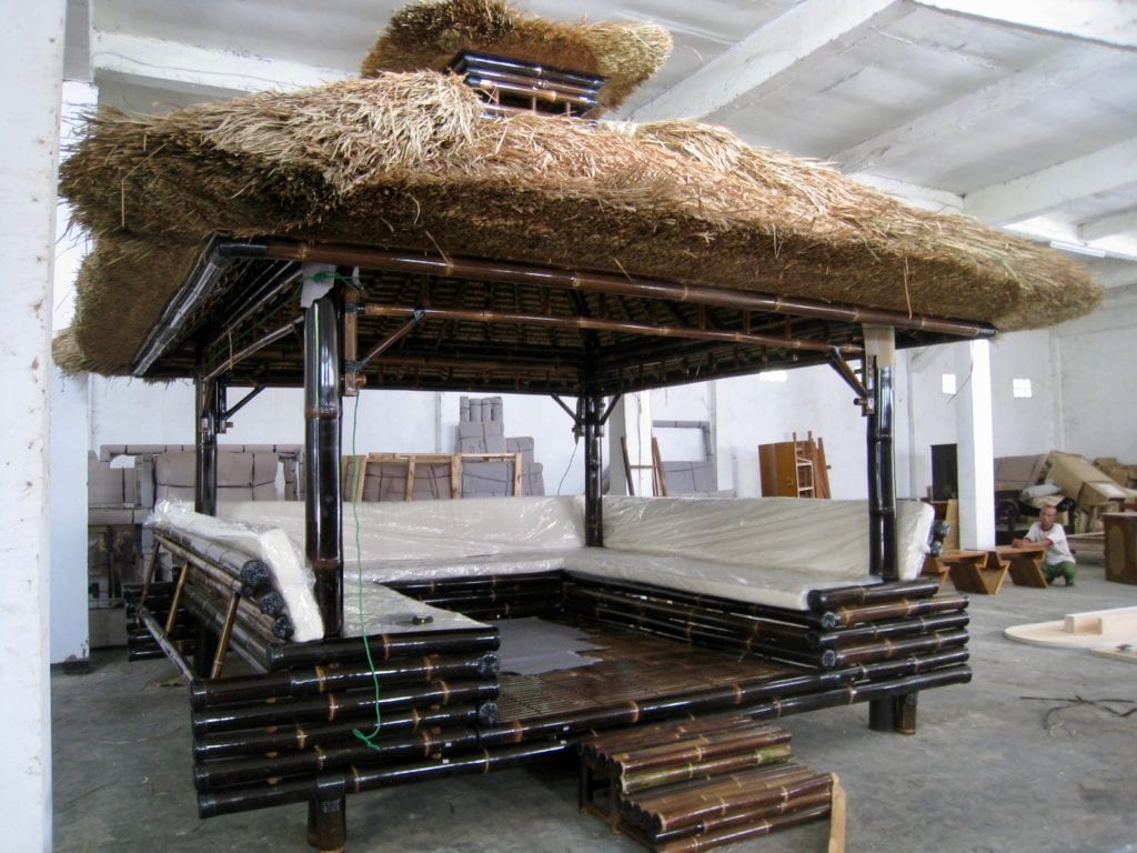 Gazebo Dari Bambu