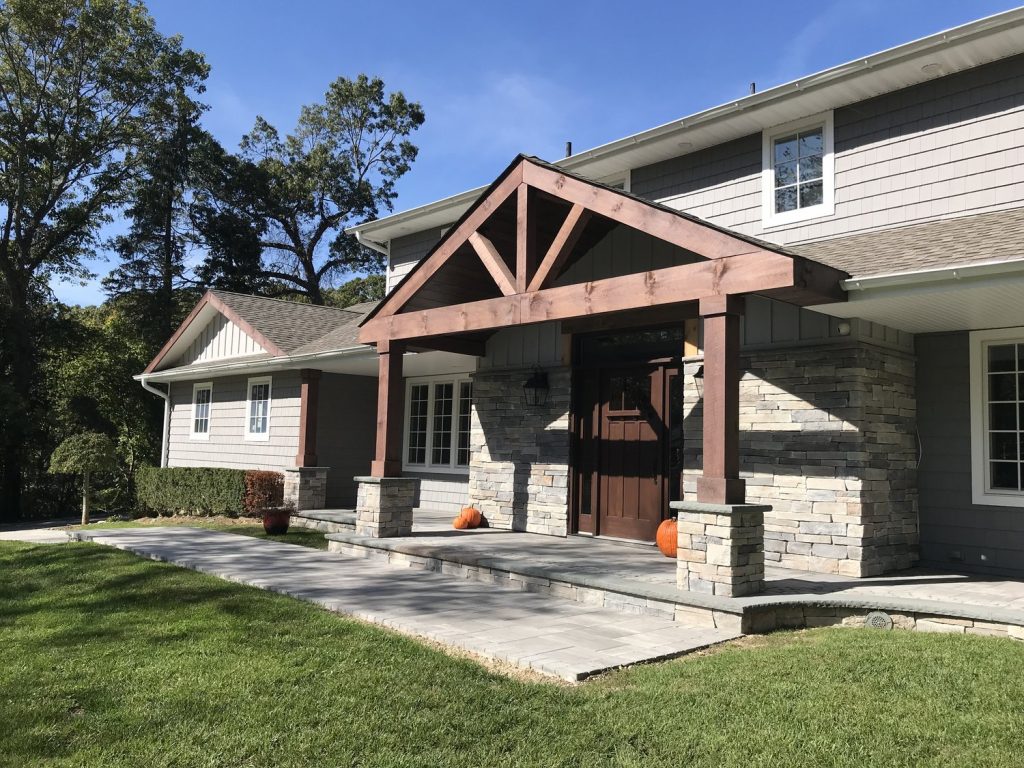 Desainnya sederhana sekali, yang dimana bagian alasanya dibuat dari ...