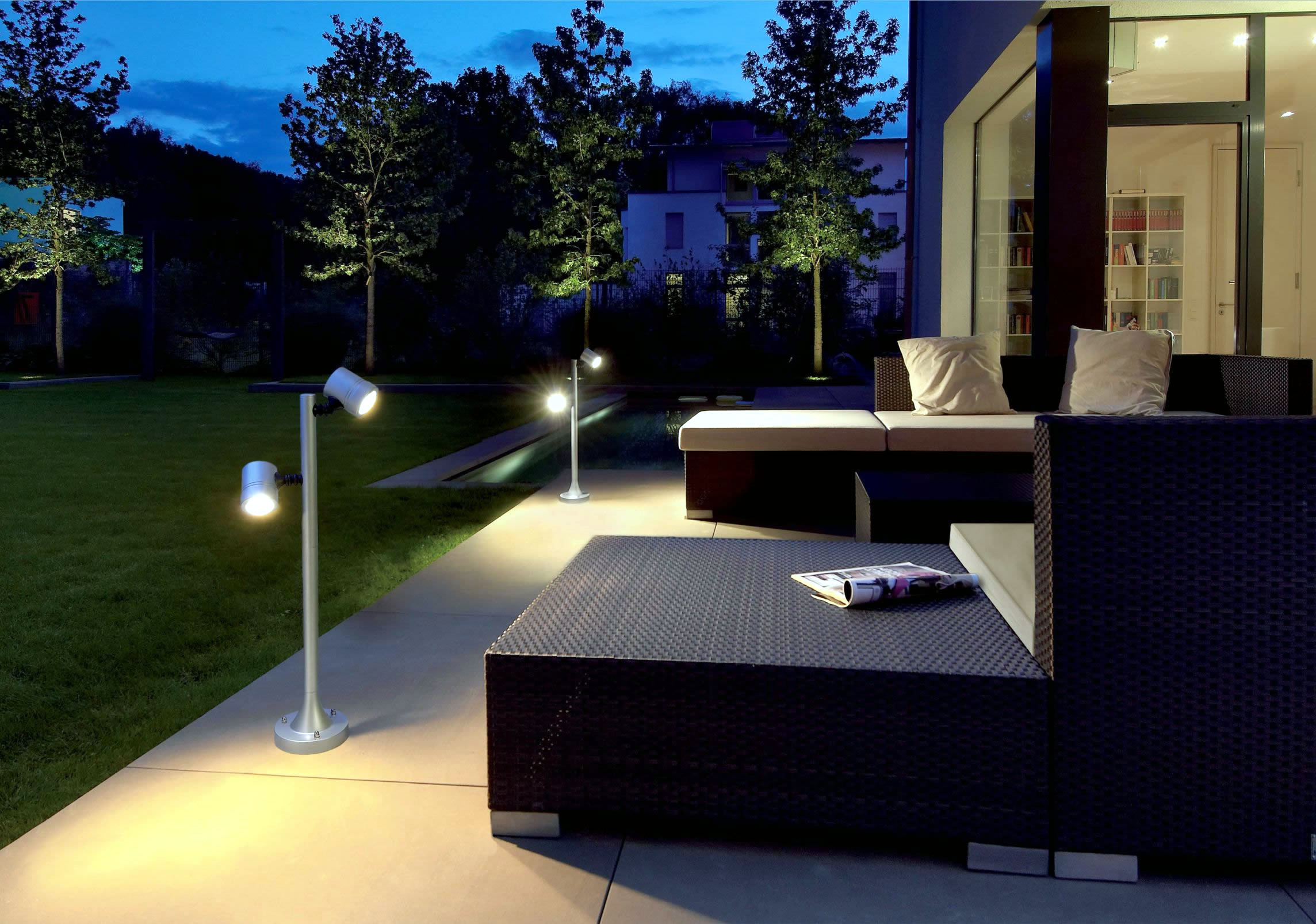 Lampu Taman Waterproof