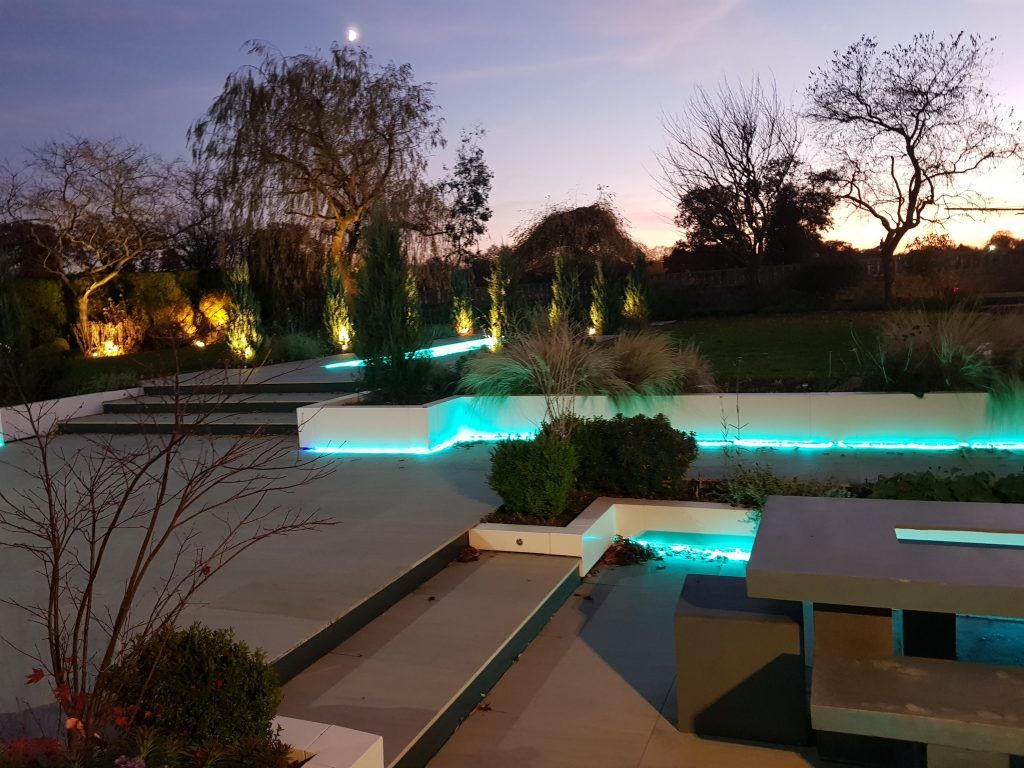 Model Lampu Taman LED Merambat