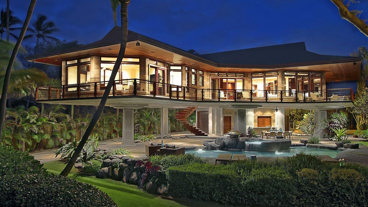 Rumah Panggung Mewah