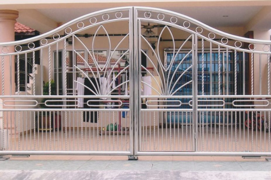 Model Pagar Stainless dengan Banyak Pola