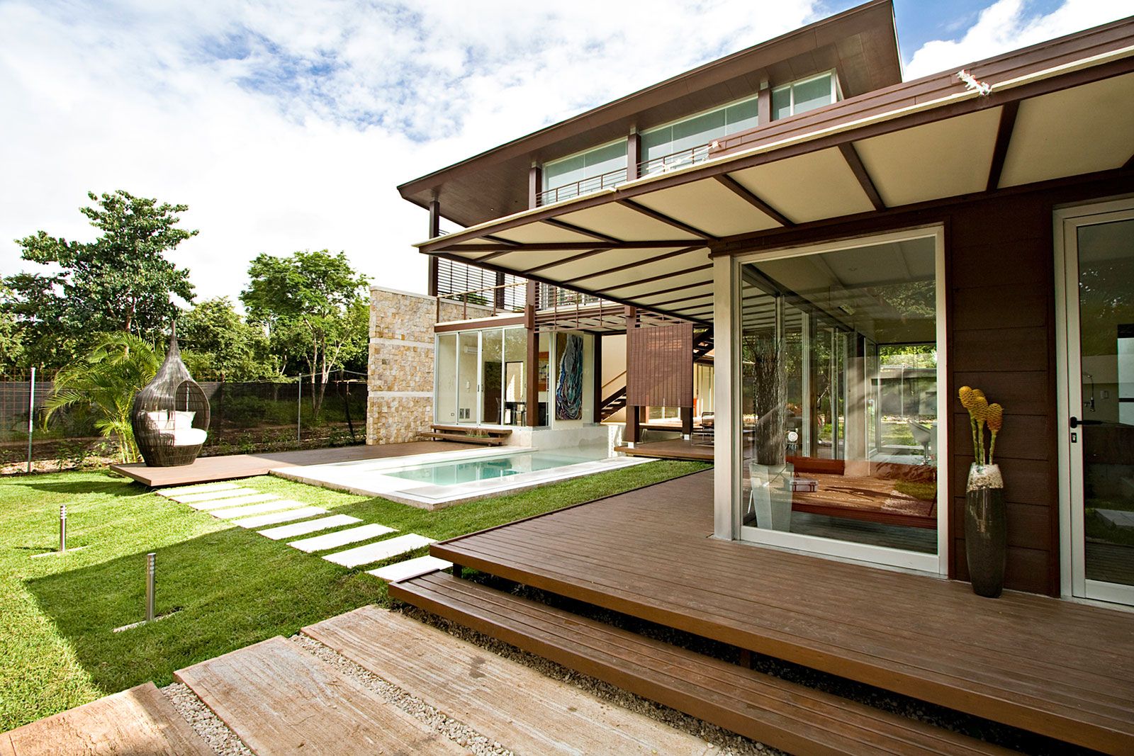 Kanopi Kayu Modern