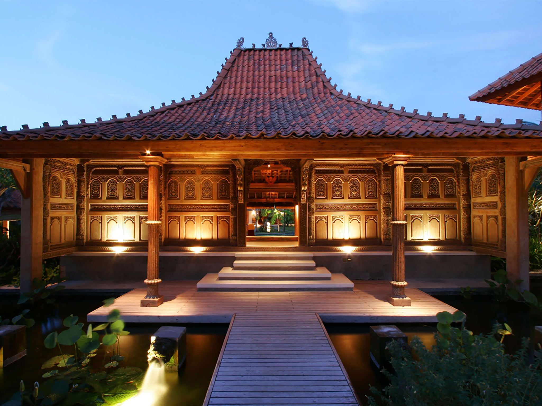 Rumah Adat Joglo